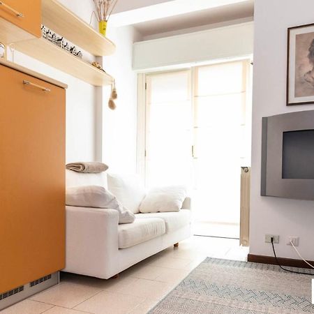 Casa Liviya - Appartamento Con Vista Lago Madonna Del Sasso Exteriör bild